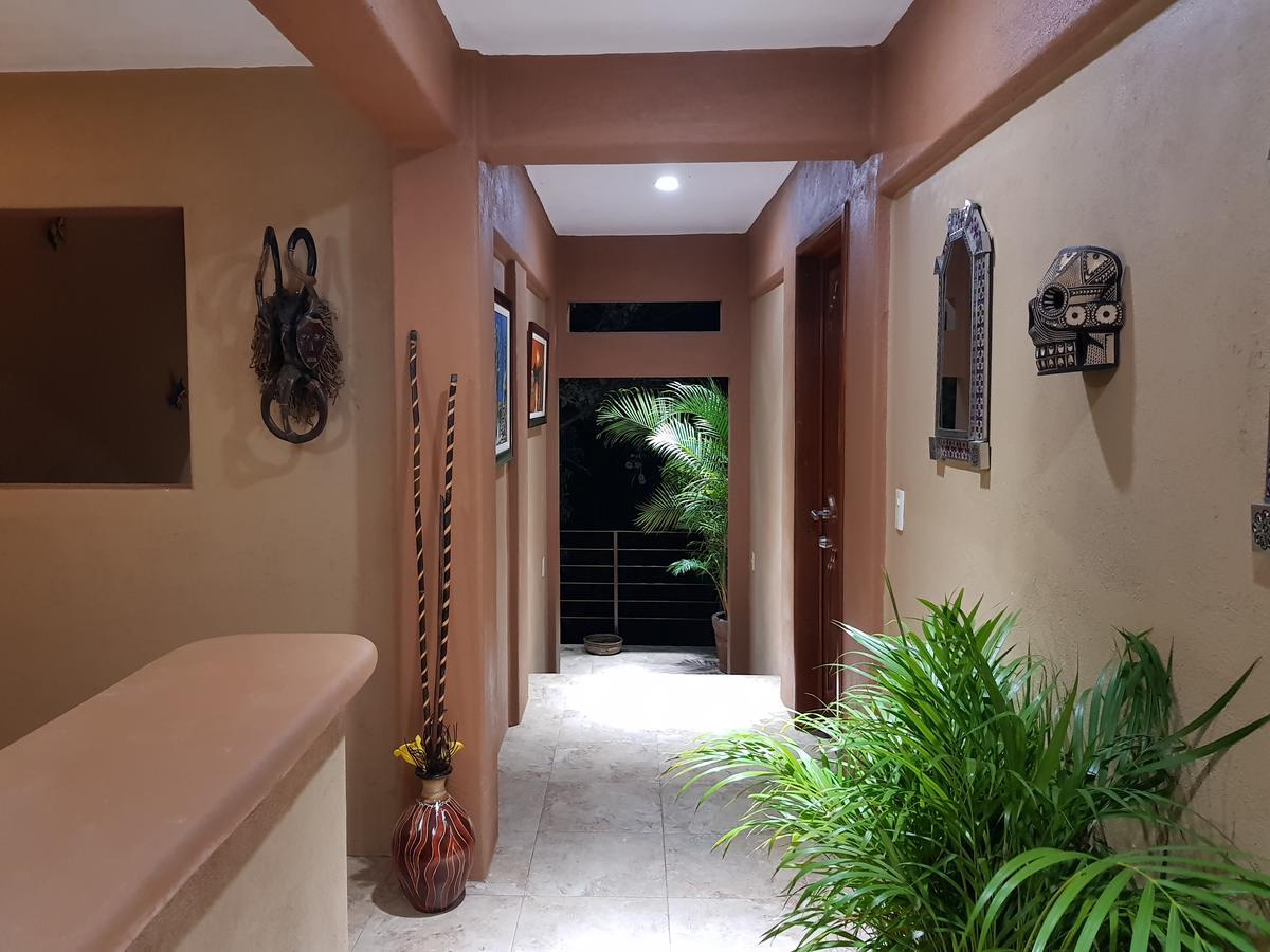 Casa Arcoiris Zihuatanejo B&B Exterior photo